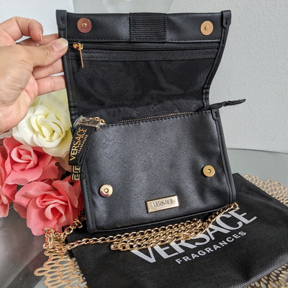 Versace - Picture 8 of 11